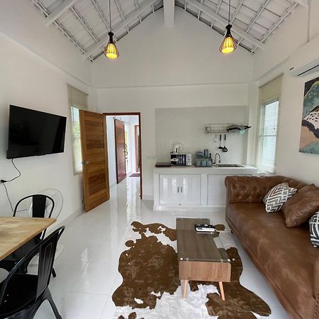 Kata Hillside Hideaway Villa Ban Kata Екстериор снимка